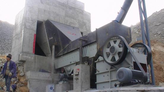 Vibrating feeder